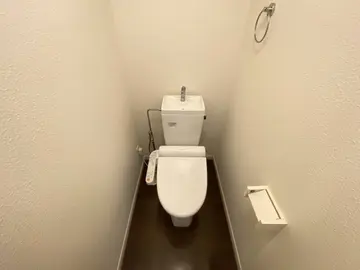 サムティ東谷山 304号室