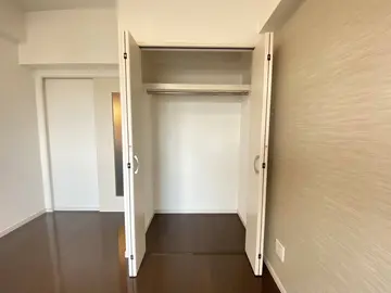 サムティ東谷山 304号室