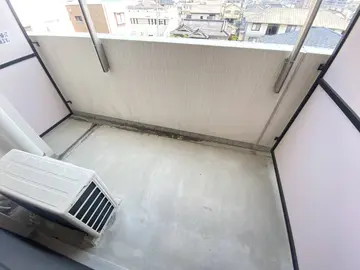 サムティ東谷山 304号室