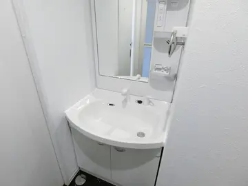 CLARE GRACE荒田 401号室