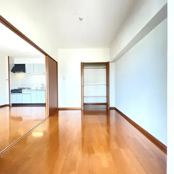 ファースト ヒルズ 301号室号室