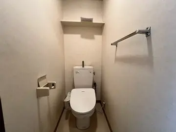 レジデンス東谷山 303号室