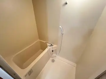 プラージュ帯山 103号室