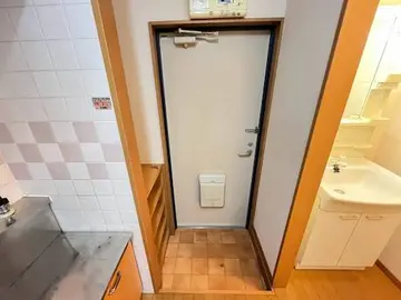 プラージュ帯山 103号室