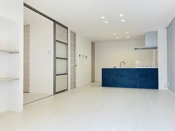 DーROOM美野島 102号室