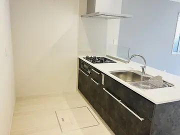 DーROOM美野島 102号室