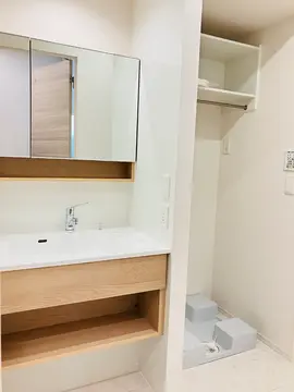 DーROOM美野島 102号室