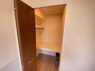 ボナール・三ツ石 203号室