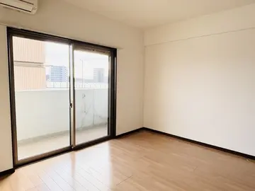 アン グランデ 402号室