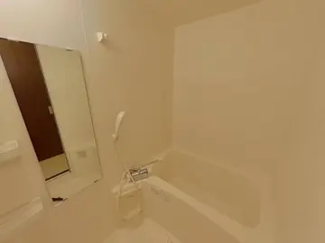 アン グランデ 202号室