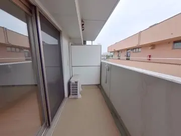 アン グランデ 202号室