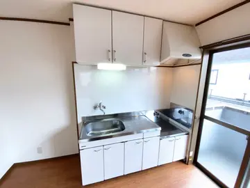 シャルマン野口 A棟 103号室