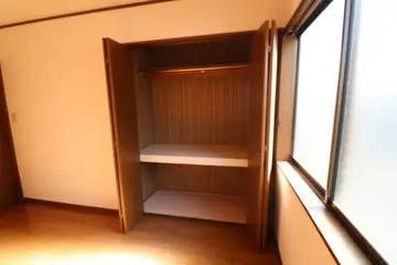 シャルマン野口 A棟 102号室