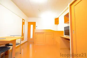 レオパレス匠 106号室